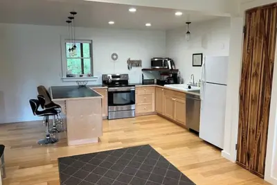 Spacious 5Bed/2. 5Bath Haven: Escape to Rural Bliss