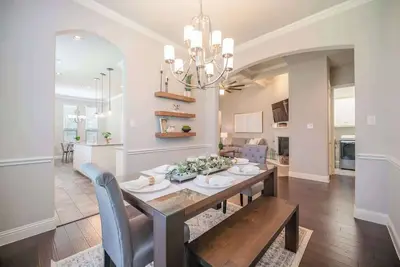 Image de Modern & Cozy 3-Bedroom Home close to Dfw Airport