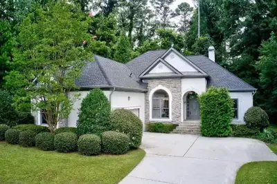 Image de Urban Oasis: Luxe 4br in Cascade