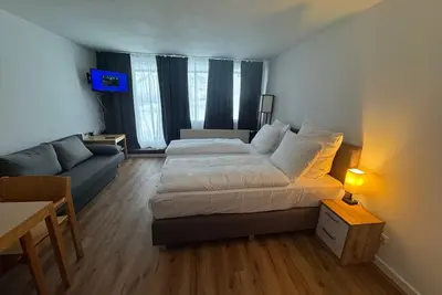 Image de Appartement-Famille-Salle de bain privée séparée-Vue sur Piscine