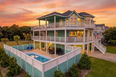 Image de Harmankaya by Luxstayusa, Renovated w/ Pool, Views & Game Room