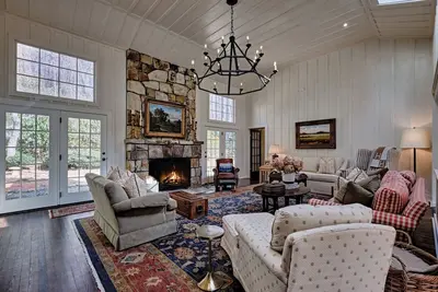 Image de Charming 4-bedroom cottage in High Hampton Proper just minutes to Cashiers