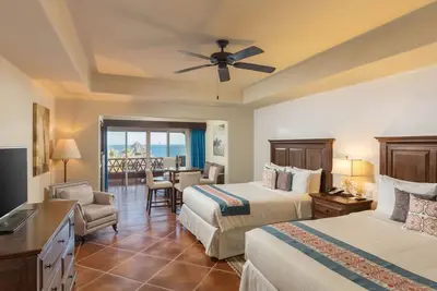Charming villa at oceanfront resort, Cabo San Lucas