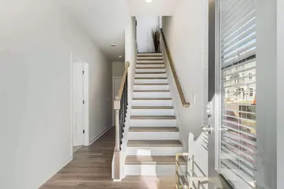 Image de 3-bedroom townhome in welcoming Hapeville with Ac, WiFi