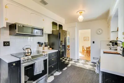 Image de Centrally Located Portland Home: Pets Welcome!