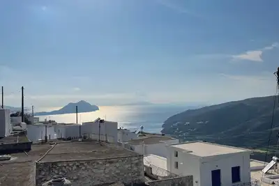 Image de The Cycladic Vorino House with a view welcomes you for carefree moments!