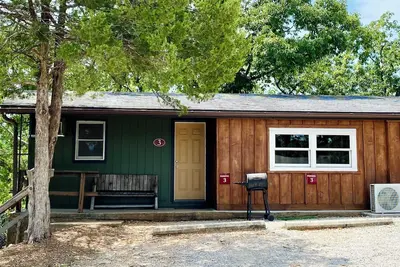Image de Lakeside Condo | Calm Waters Resort | Boat Slips & Rentals | Free Kayaks & Paddleboards | Guided Fishing & Lake Tours!