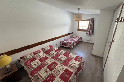 Image de 5 person duplex