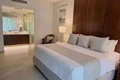 Image de Playa Royale condo 4202 with 1 bedroom / 2 bathrooms