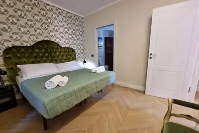 Teatro Romano Garden Apartment