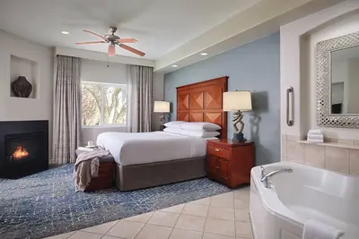 Image de 6 Minutes to Wm Open - Sheraton Desert Oasis 1 Bedroom Villa
