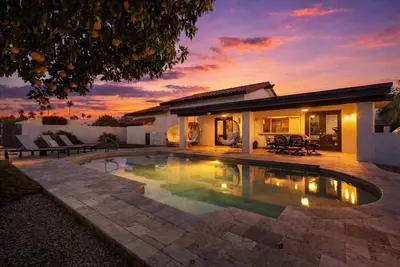 Image de Kierland Charm - Private Yard w/ Pool, Golf & More