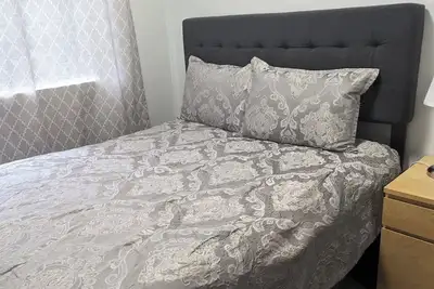 Image de Entire Condo with a 1-bedroom + Living room + Kitchen + WiFi + Parking
