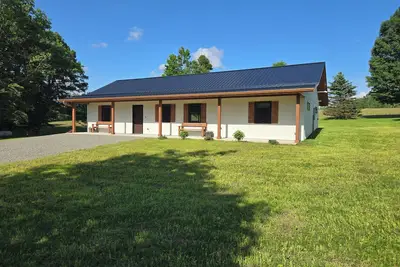 Image de Charming 3-bedroom house in Neillsville with WiFi, Ac and on Atv trails