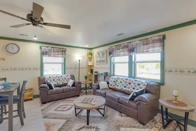 Image de Near Atv Trails: Carlsbad Apt w/ Shared Fire Pit