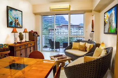 Image de Deluxe family beach apartment with lagoon view at Pico De Loro