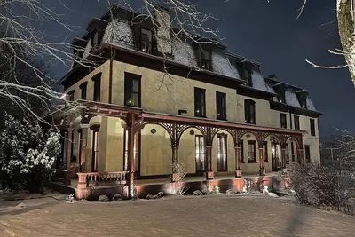 Image de Historic Seneca Falls Suite with Spa & Gardens