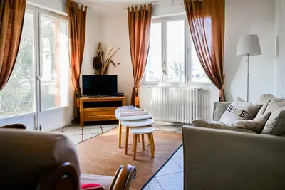 Image de Charmant appartement à l'étage d'une maison avec jardin - Quartier Saint Michel - 5 personnes