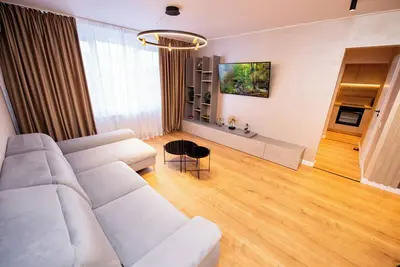 Image de Sakura - Appartement d'une chambre - à côté de l'avenue Victoria et du parc Cismigiu