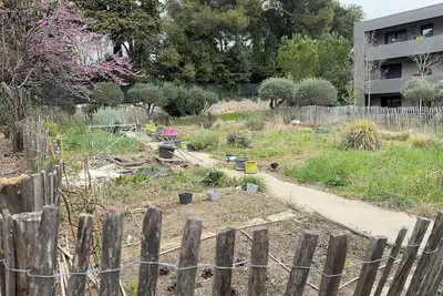 Image de Coin de nature en ville, et jardins partagés