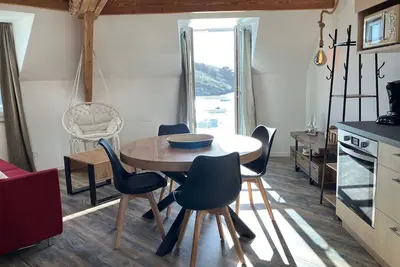 Appartement au coeur de Sauzon avec vue sur port, près de la plage, Wifi