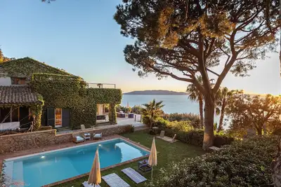 Image de Charming 5-bedroom villa with WiFi, Ac in lovely Toscana