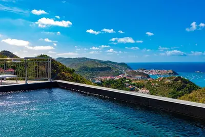 Image de Hillside villa with a glorious sunset views
