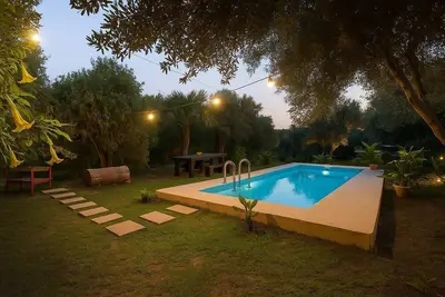 Sofiana's Garden Retreat w/ Private Pool