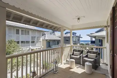 Image de New: Rosemary Beach w/ Carriage House