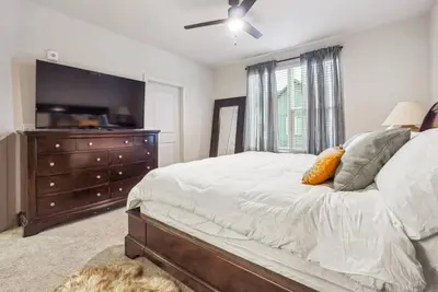 Image de Charming 2-Bedroom Townhome in Austell close to Battery, 6 Flags + Fitness room