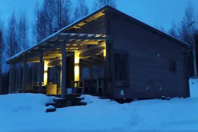 Image de Chalet with modern comfort directly on the lake with saunas and barbecue house.