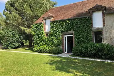 Image de La Parenthèse Un Conflans, piscine, charme standing