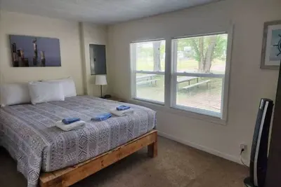 Image de Relax in Guest House w/ Full Kitchen, Living Area, and Fun Outdoor Activities
