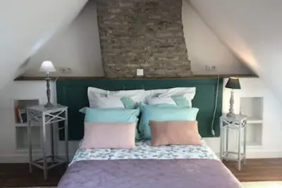 Image de Les Hortensias, duplex imprégné d'authenticité, 20mn à pied de la gare d'Amiens.