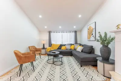 Image de Riverside Cottage, 4 Br Luxury Retreat