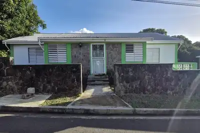 Image de The Wallace Family Cottage in Charming Charlestown