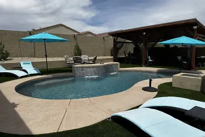 Image de New! Desert Oasis w/ Pool & Stunning Mountain Views