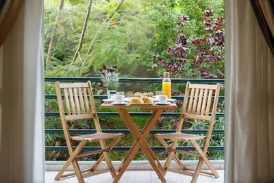 Image de Appartement \"Funchal Gardens\" avec vue sur les montagnes, jardin partagé et Wi-Fi