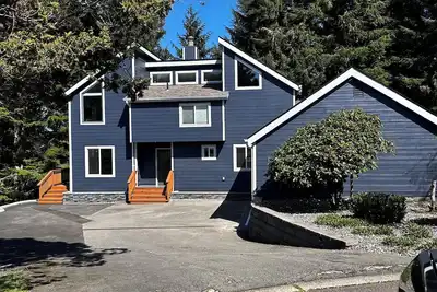 Image de Ranch Road Retreat 3 bd 2. 5 bath Sleeps 6 Beautiful views.