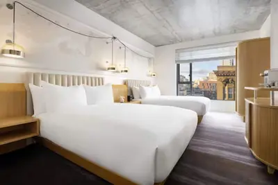 Image de Comfortable Room Delight in Downtown Sf Charm – Perfect for Art Aficionados