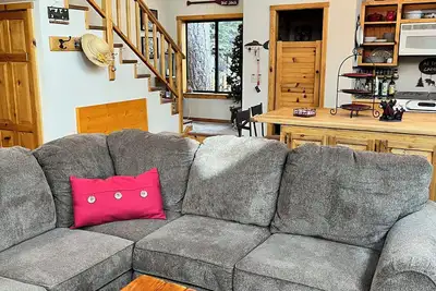Image de Large 5-bedroom cabin in Cold Springs w/WiFi near Dodge Ridge & Pinecrest Lake