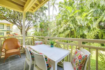 Image de Walk to Poipu Beaches: Koloa Condo w/ Pool Access!