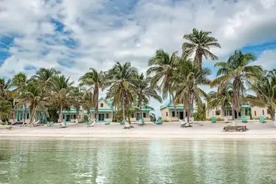 Ocean Front 1 Bedroom Villa with Direct Beach Access!