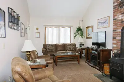 Image de Official Seasons Rmc Condo 13g - 2 Bedroom + Loft - sleeps 8 - No Fees