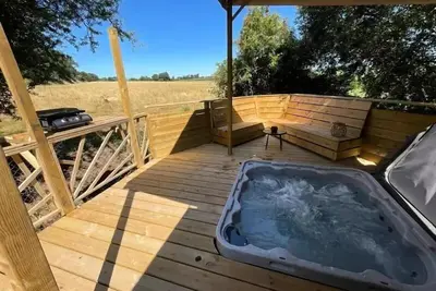 Image de Mobil Home Premium 4 Zimmer 6 Personen Klimaanlage + Tv + Jacuzzi