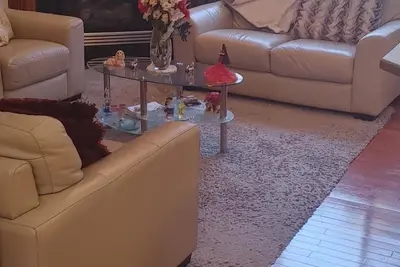Image de My place is very comfortable. These are defining qualities of my space,