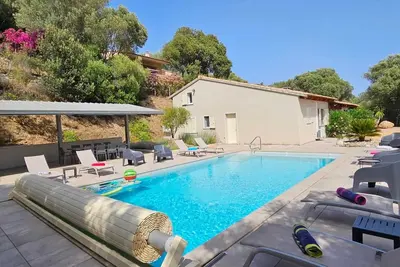 Image de Splendide villa de rêve climatisée avec vue mer & montagne et piscine chauffée
