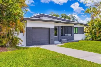 Image de Sunny Escape in Miami, Steps from Beach