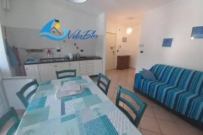 Captain Gino, the beach around the corner