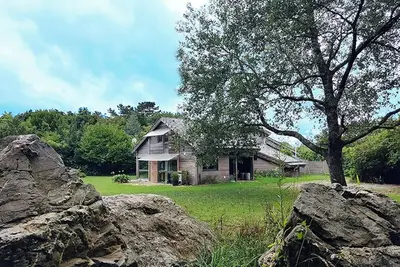 Image de Le chalet breton, \nProfitez de vos vacances dans un cadre chaleureux et verdoyant